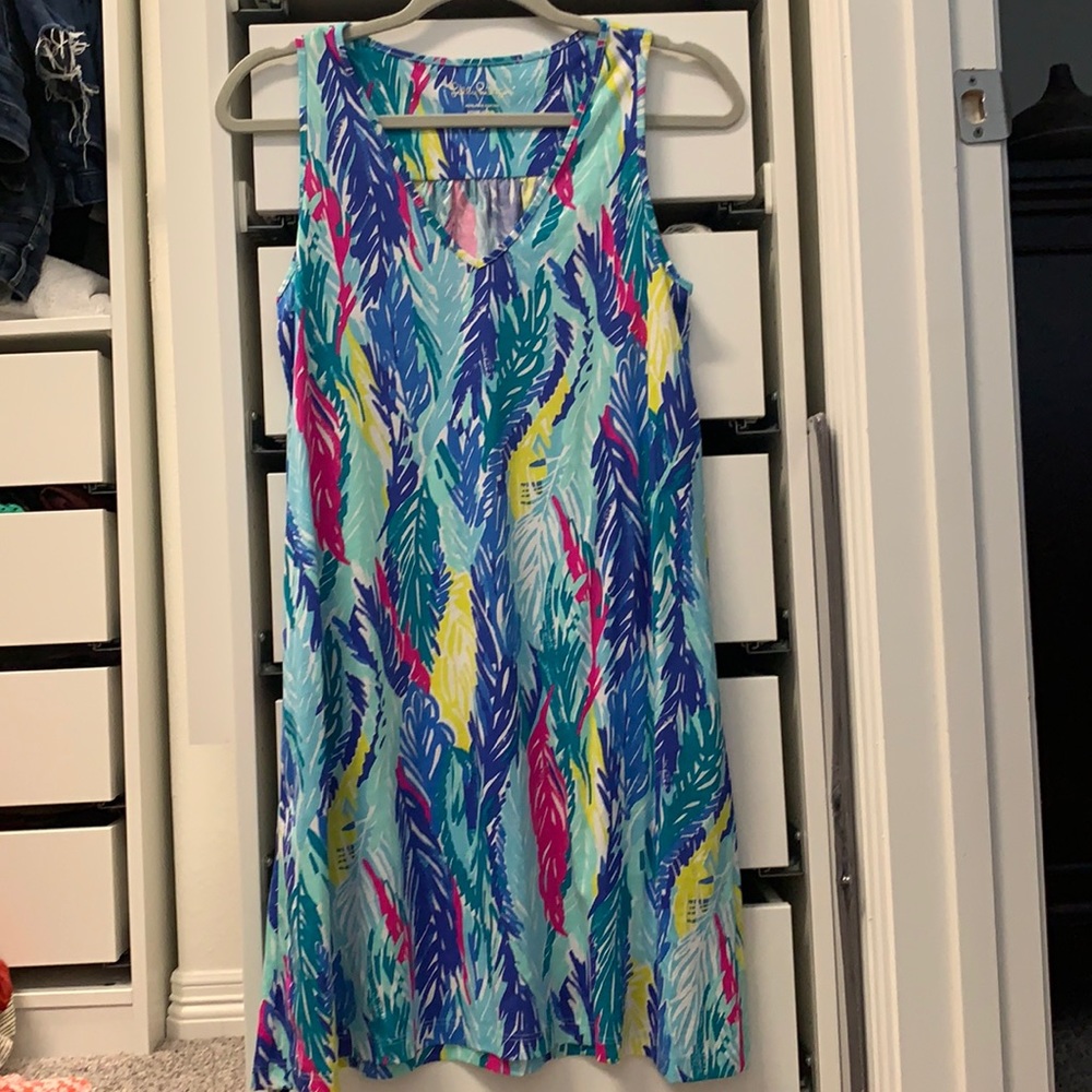 Multi color lilly Pulitzer dress, lightly worn excellent condition